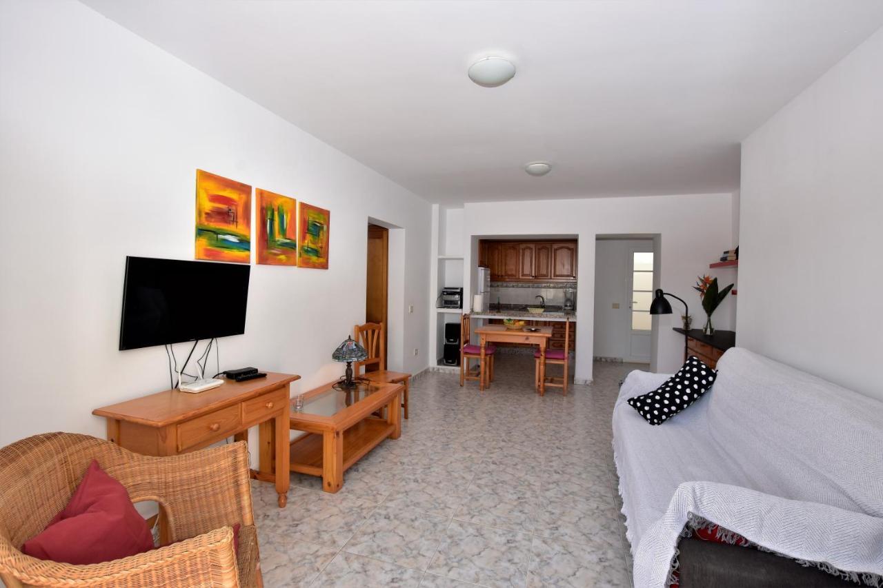 Marysol 1 Apartment With Terrace Close To The Sea Punta Mujeres Exteriér fotografie